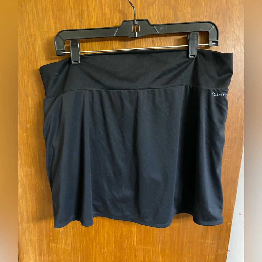 Ladies black Adidas tennis skort in EUC size XL - Picture 2 of 13